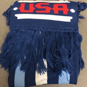 NWT Redbull Scarf